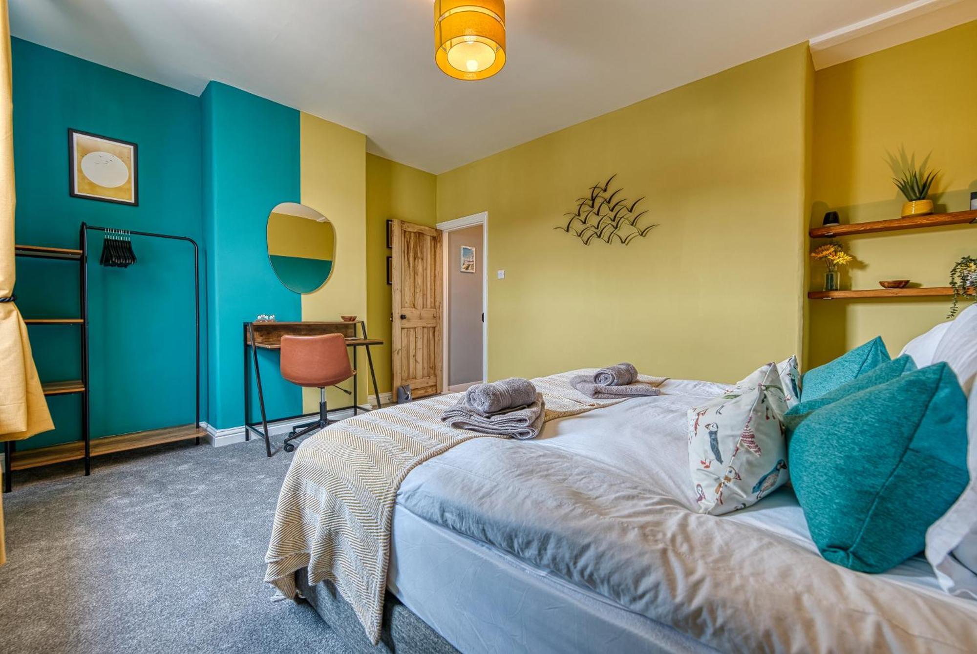 2 Bedrooms Modern, Stunning & Stylish Contractor House, Prime Portsmouth Location With Free Parking Permit, Summer Special Offer!! - By Blue Puffin Stays المظهر الخارجي الصورة