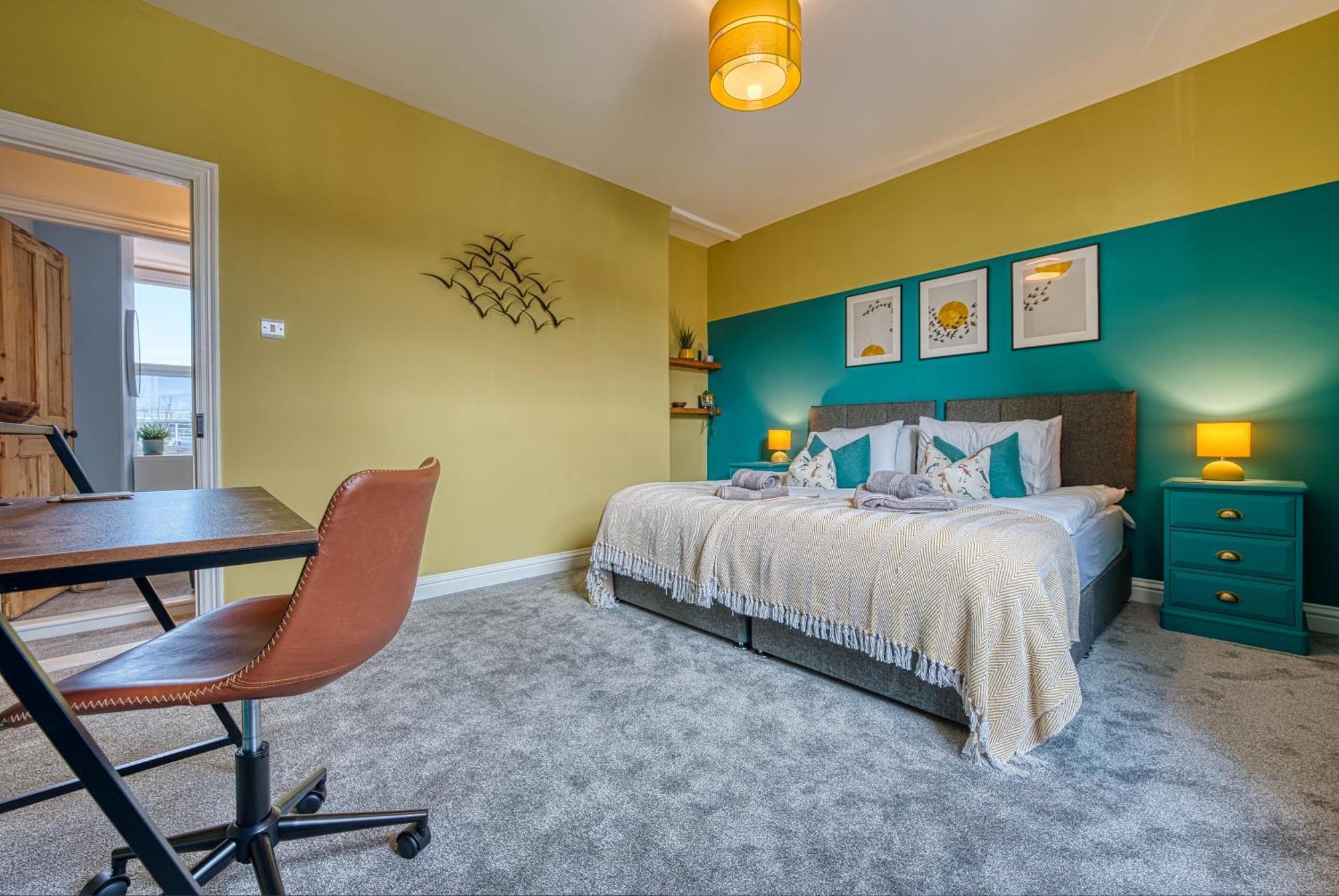 2 Bedrooms Modern, Stunning & Stylish Contractor House, Prime Portsmouth Location With Free Parking Permit, Summer Special Offer!! - By Blue Puffin Stays المظهر الخارجي الصورة
